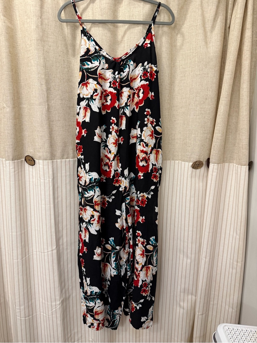 Floral Black & Red Sleeveless V-Neck Jumpsuit